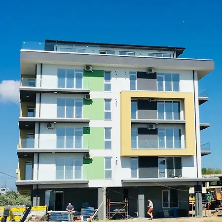 Beach Chic Penthouse * Năvodari